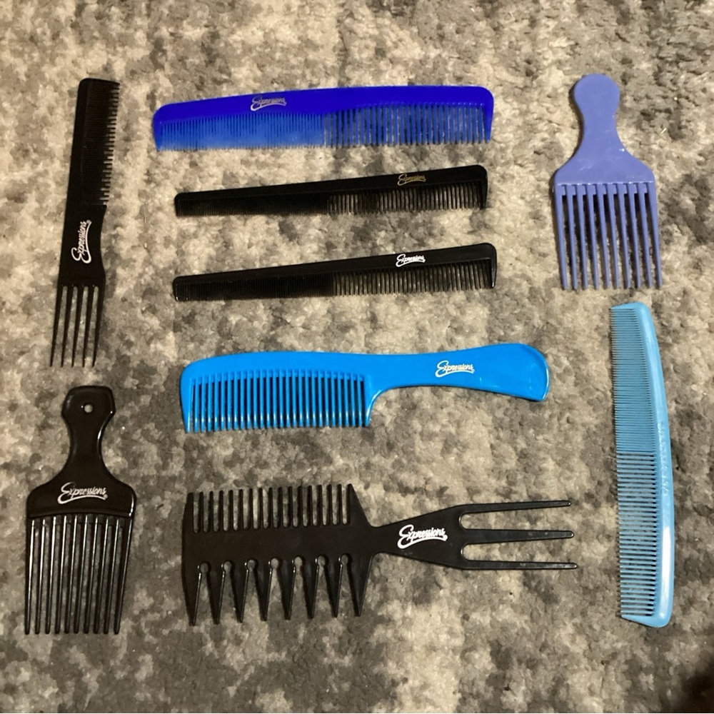 Vintage Hair Combs USA Pocket Purse Plastic, Lot Of 9, Read On…